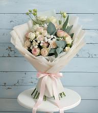 Букет цветов из:  Розы и Лизиантусы в Поселок дачного хозяйства Архангельское