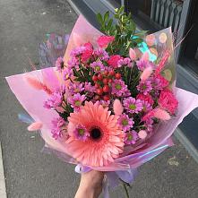 Букет цветов из:  Розы, Герберы и Хризантемы #REPLACE_PRED# Поселок дачного хозяйства Архангельское