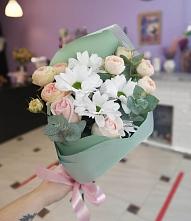 Букет цветов из:  Хризантемы и Розы #REPLACE_PRED# Поселок дачного хозяйства Архангельское
