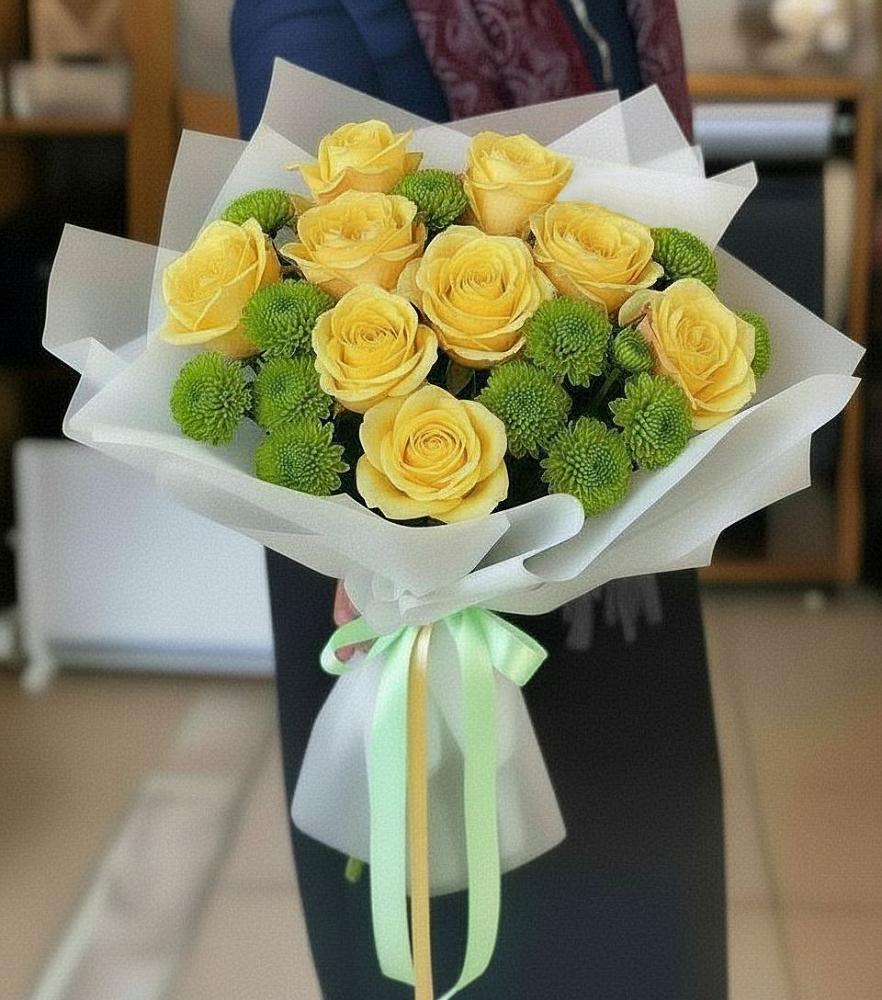 Букет цветов из: Хризантемы и Розы в Поселок дачного хозяйства Архангельское