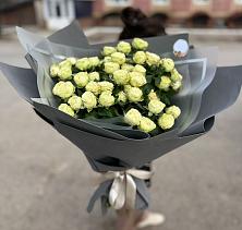 Букет Белые кустовые розы Солинеро #REPLACE_PRED# Поселок дачного хозяйства Архангельское