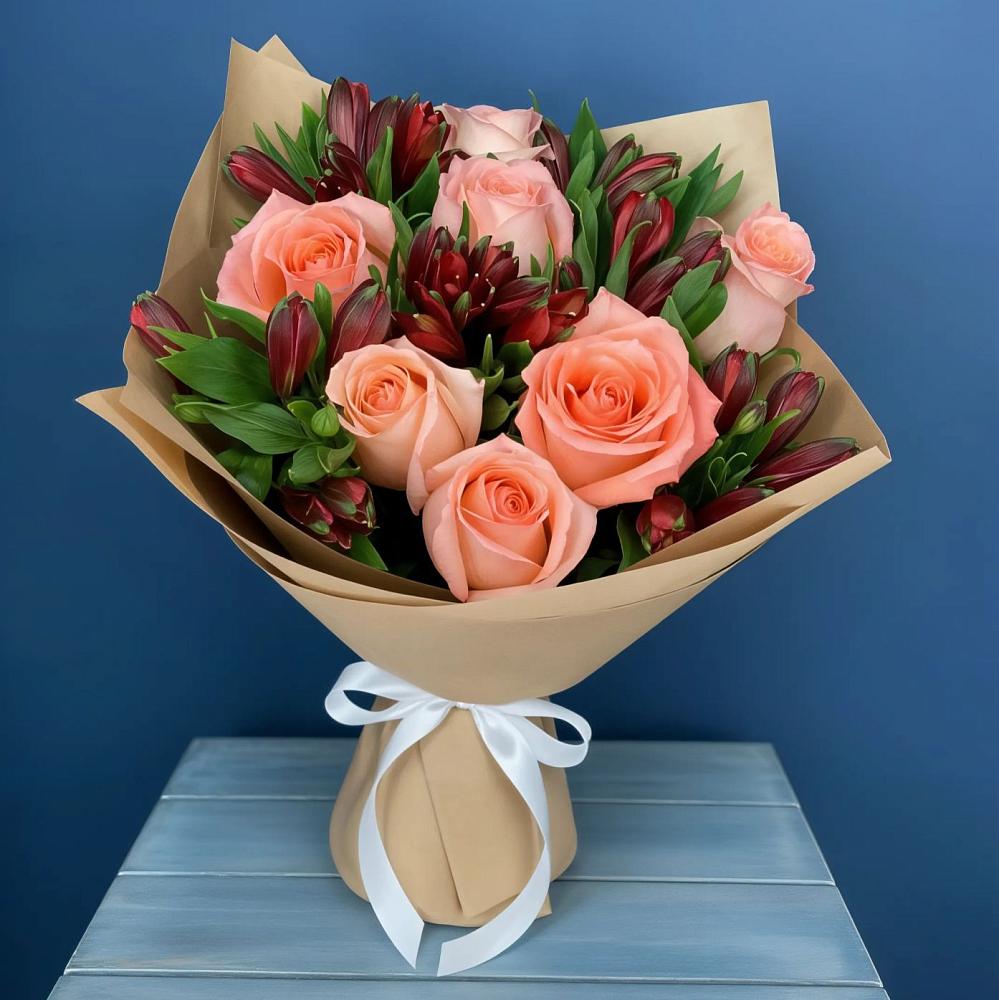 Букет цветов из: Розы и Альстромерии в Поселок дачного хозяйства Архангельское