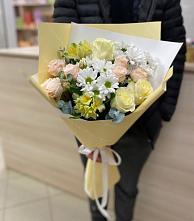 Букет цветов из:  Альстромерии, Розы и Хризантемы #REPLACE_PRED# Поселок дачного хозяйства Архангельское