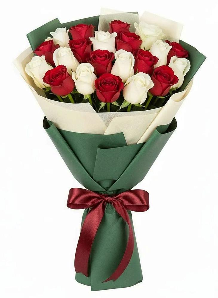 Букет Микс из красных и белых роз в Поселок дачного хозяйства Архангельское