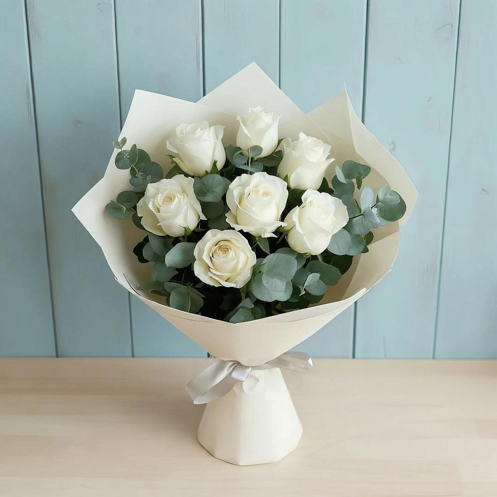 Букет Белые розы в Эвкалипте в Поселок дачного хозяйства Архангельское