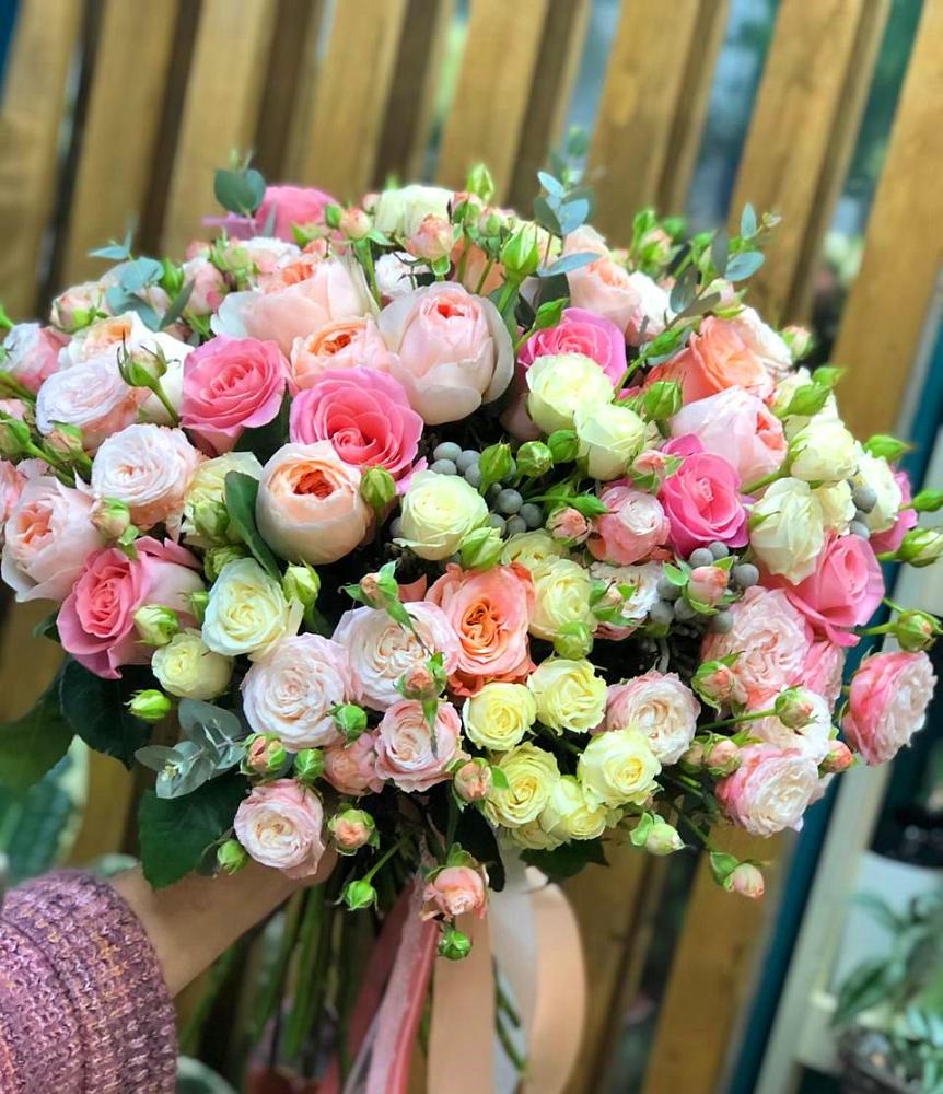 Букет цветов из: Розы в Поселок дачного хозяйства Архангельское