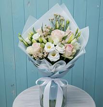Букет цветов из:  Розы и Лизиантусы #REPLACE_PRED# Поселок дачного хозяйства Архангельское